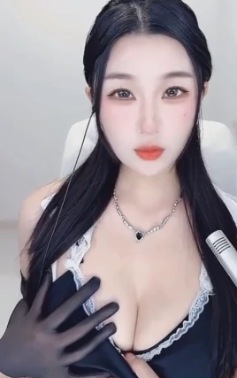 涩涩桃儿|桃桃奶冻咩付费2V,软萌声线的视觉陪伴-橘喵